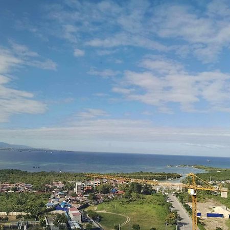 Mactan Newtown Condo With Pool Access Lapu-Lapu City Buitenkant foto