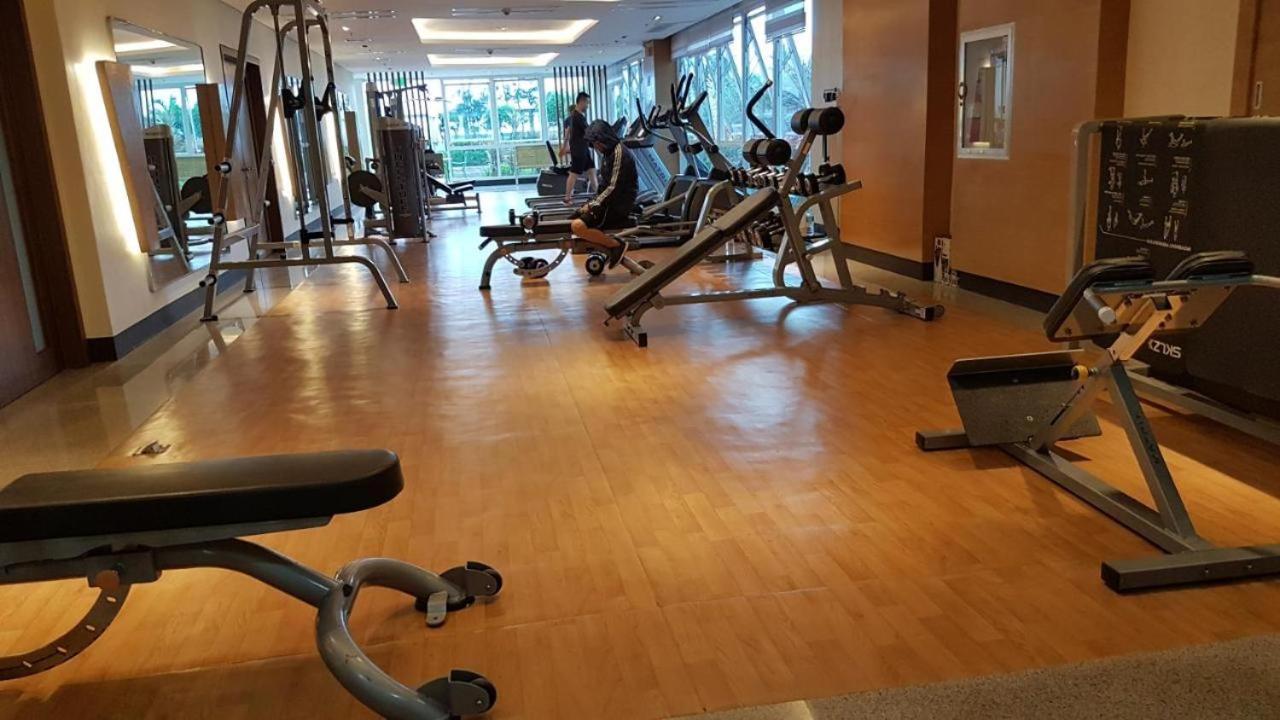 Mactan Newtown Condo With Pool Access Lapu-Lapu City Buitenkant foto