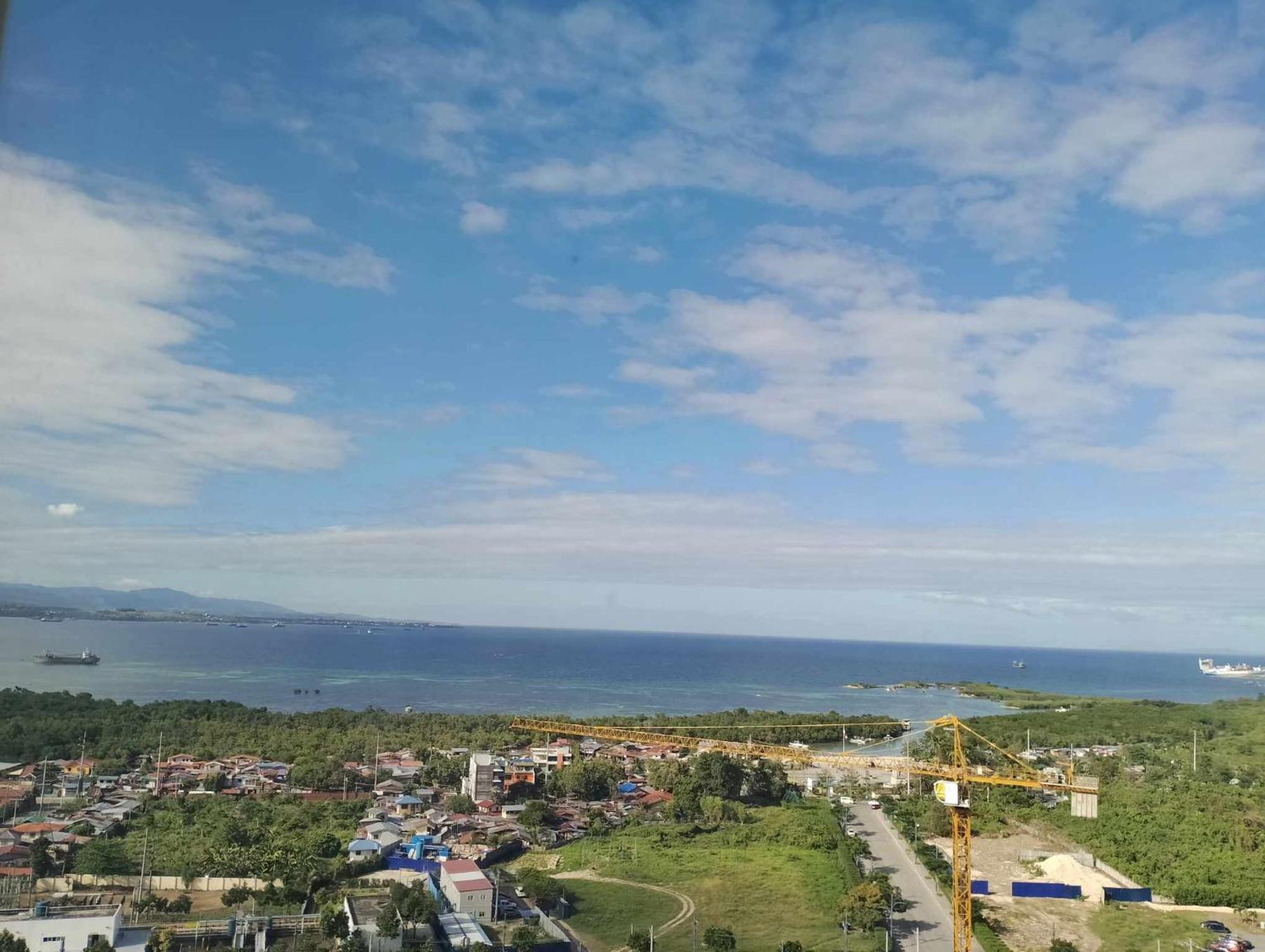 Mactan Newtown Condo With Pool Access Lapu-Lapu City Buitenkant foto